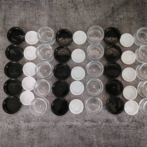 15 Grams Round Lip Balm Jar - 15 Pieces