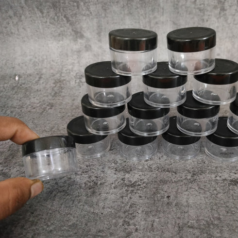 15 Grams Round Lip Balm Jar - 15 Pieces