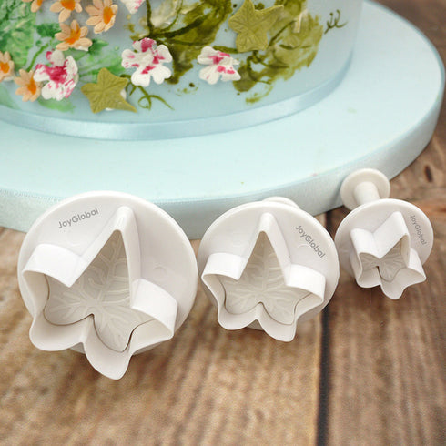 Veined Ivy Leaf Plunger Cutters