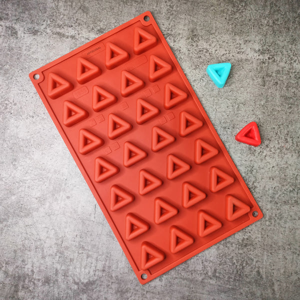 Silicone Triangle Mould - 10 Grams